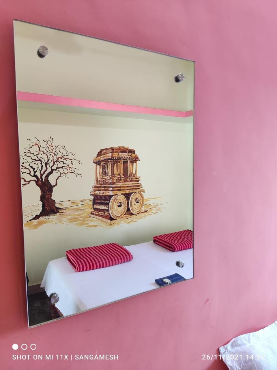 Vaibhav Home Stay Hampi Room photo